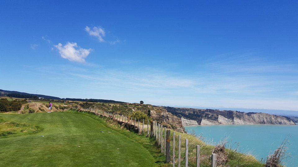 <h2>2019 New Zealand & Sydney Golf Cruise</h2>Azamara Quest (Jan)