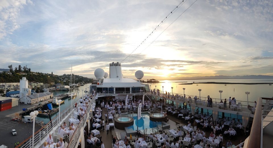 <h2>2019 New Zealand & Sydney Golf Cruise</h2>Azamara Quest (Jan)