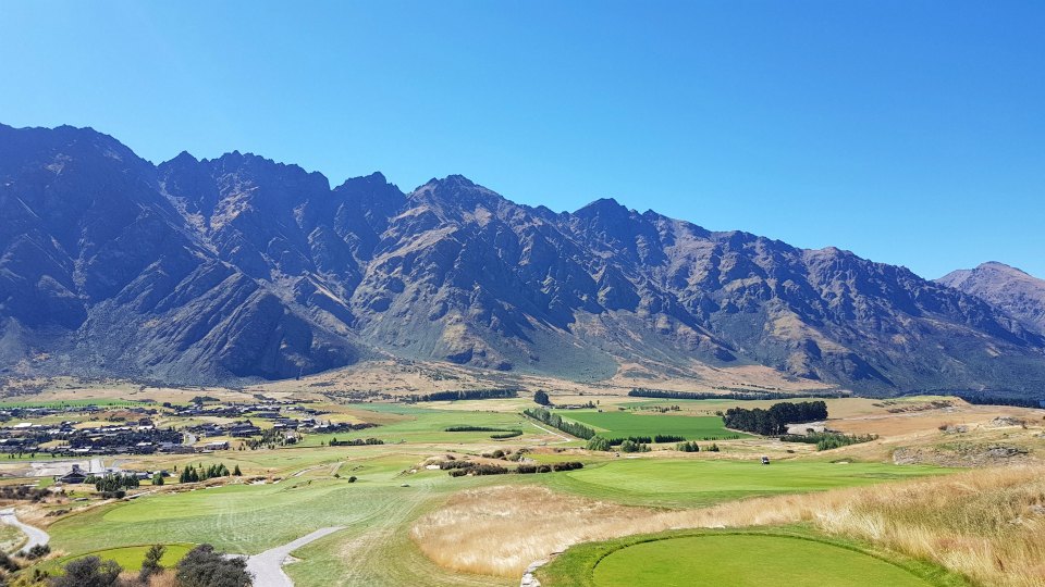 <h2>2019 New Zealand & Sydney Golf Cruise</h2>Azamara Quest (Jan)