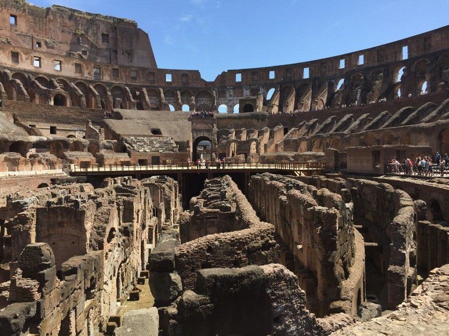 <h2>Rome, Florence & Lake Como Escorted 2016</h2>12 Nights including Rome, Florence & Lake Como | 5 Rounds | August 27 – September 8