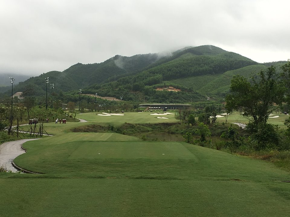 <h2>Thailand, Cambodia & Vietnam Escorted 2017</h2>14 Nights from Thailand to Cambodia & Vietnam | 8 Rounds | January 31 - February 14